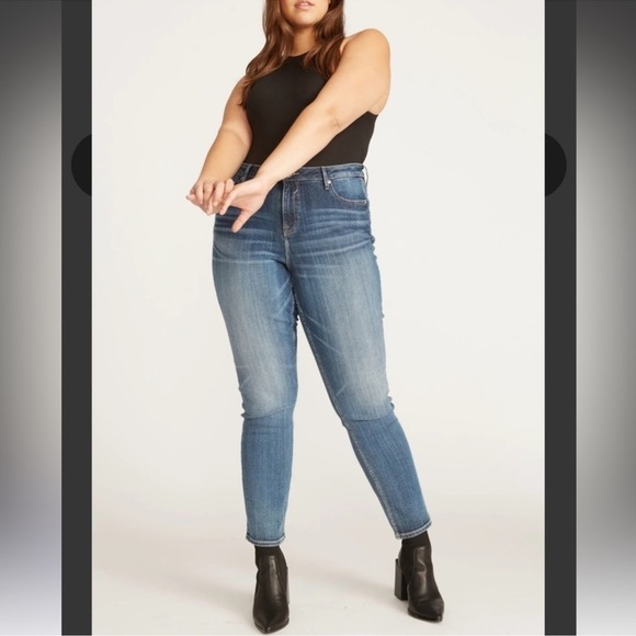 Vigoss Medium Wash Whiskered High Rise Stretch Denim Marley Straight Jeans sz 16 - Picture 9 of 9